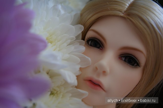 Иплхаус, Джессика