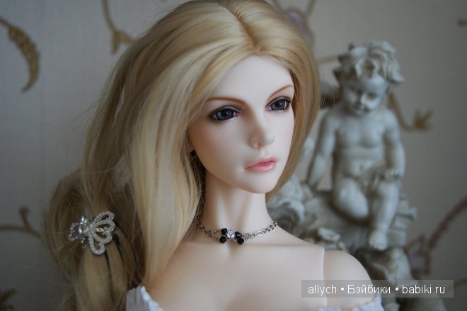 Иплхаус, Джессика