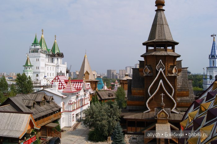 Вернисаж в Измайлово. Путешествие в скзку