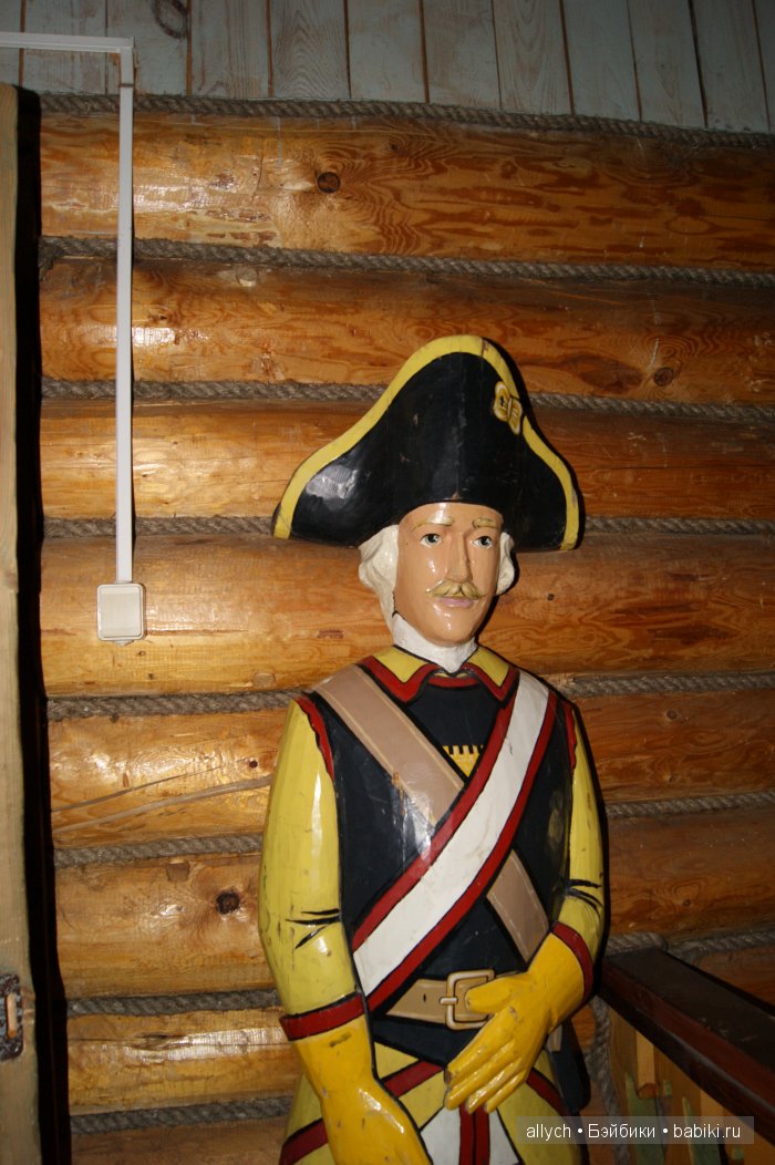 Вернисаж в Измайлово. Путешествие в скзку