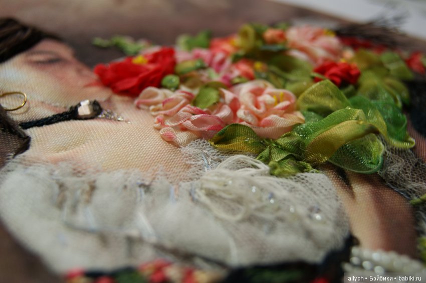 Вышивка бисером, лентами. Трапунто