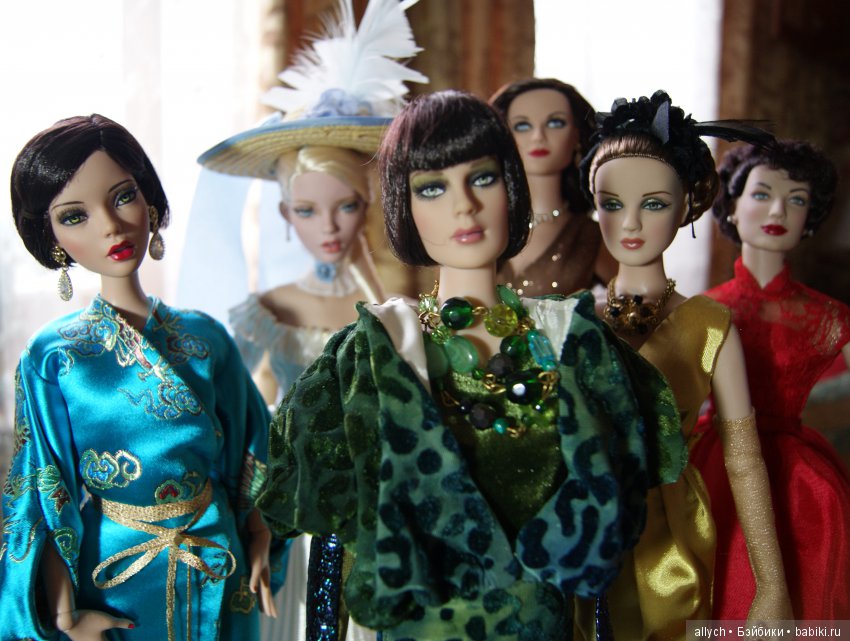 Необыкновенные образы героинь Роберта Тоннера. Моя коллекция