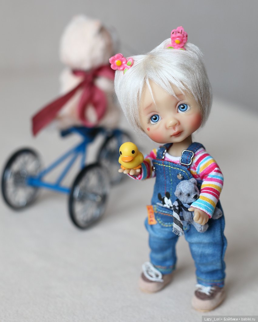 Прилетит вдруг волшебник в голубом вертолете