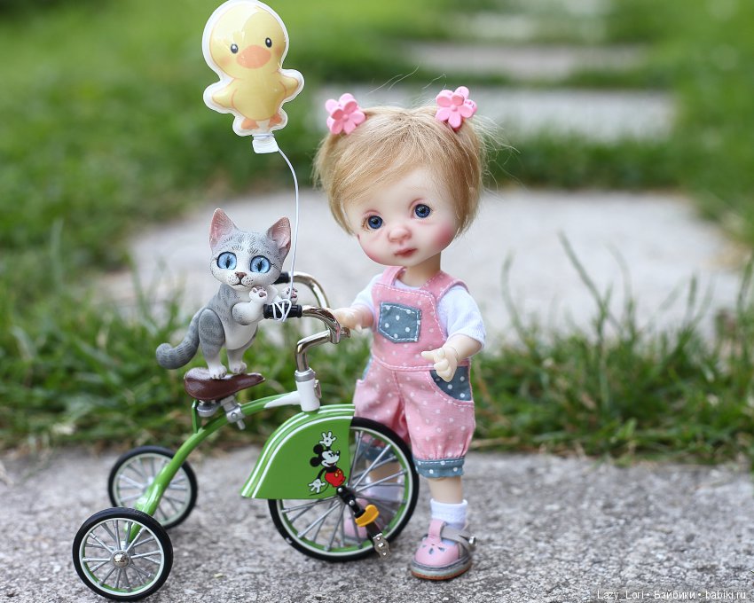 Воздушный шарик, велосипед и котик Тотошка