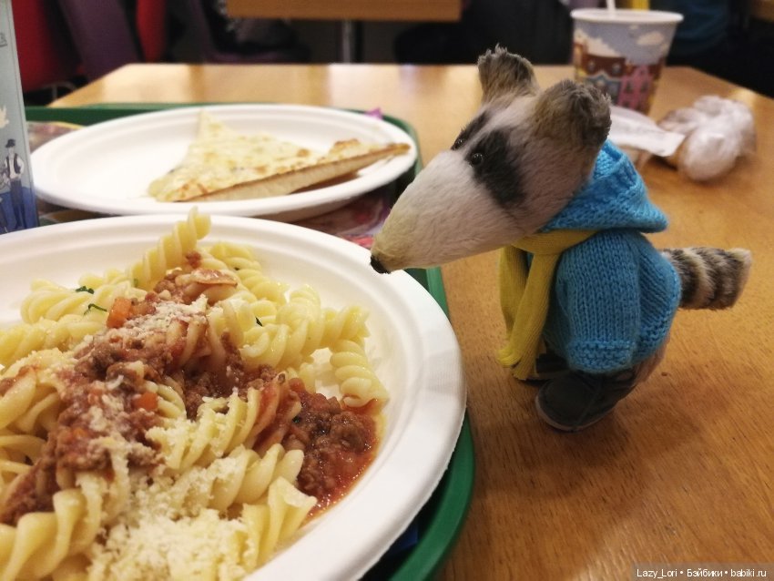 Моррис и Снуппи. Новогодняя прогулка