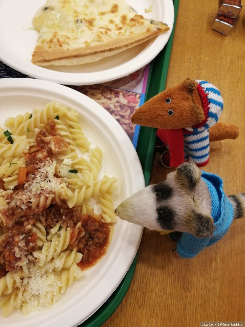 Моррис и Снуппи. Новогодняя прогулка