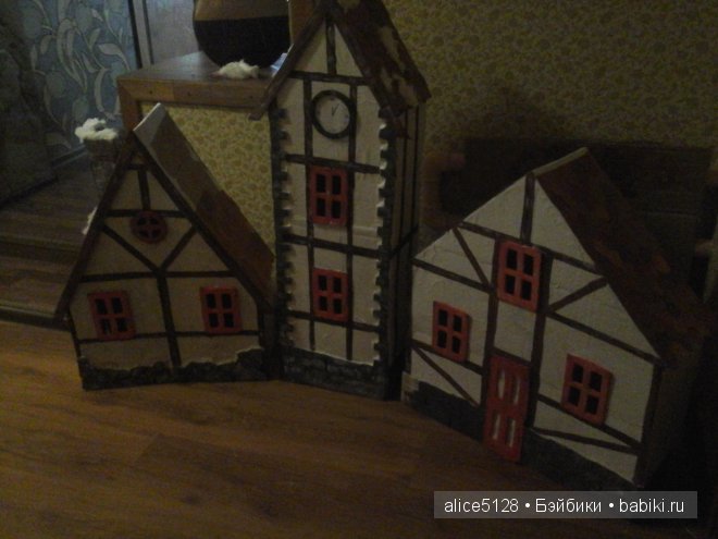 Новогодняя витрина — Мебель для кукол и домиков: фото (фото 3)