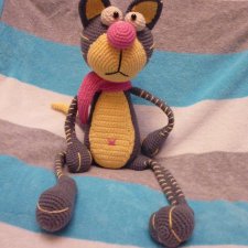 Моё сумасшествие... Ниток  моток , да стальной крючок.