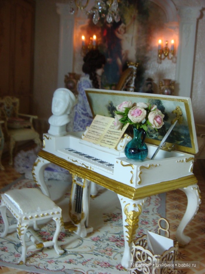 Мой домик мечты. Кукольная миниатюра в масштабе 1:12 музыкальный салон (фото 10)