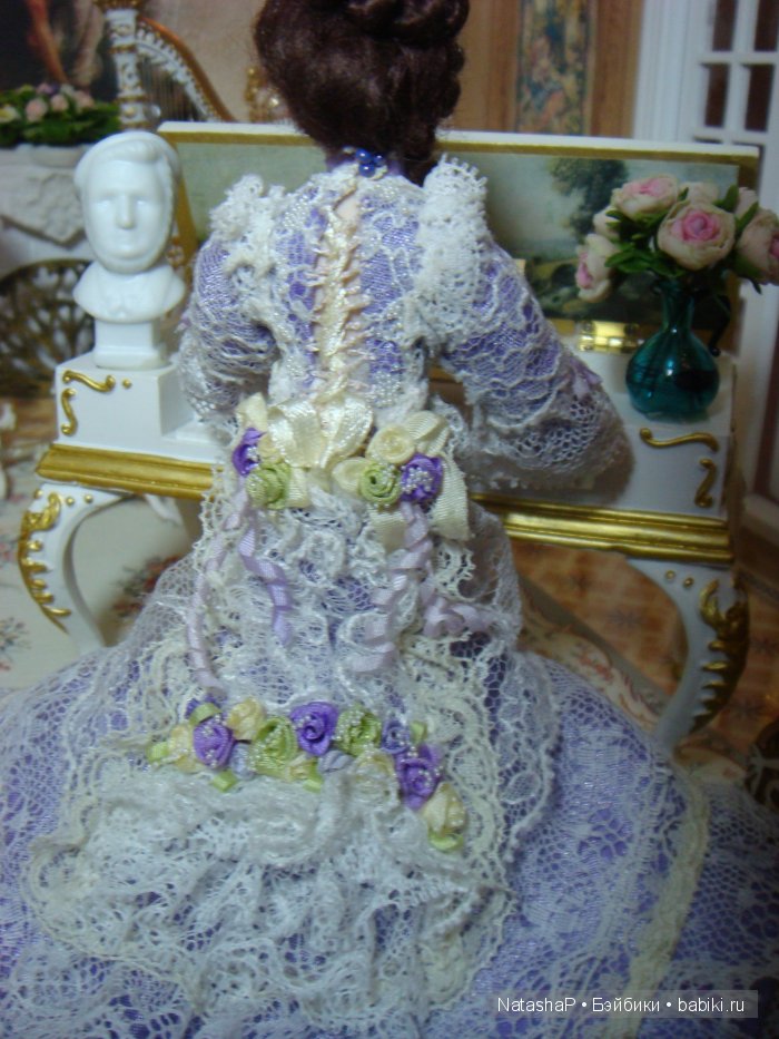 Мой домик мечты. Кукольная миниатюра в масштабе 1:12 музыкальный салон (фото 3)