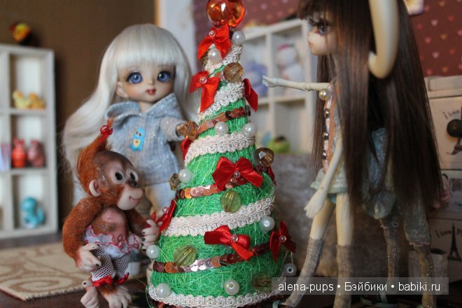 Как мои девчонки елку наряжали (фото 3)