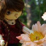 Маленькое приключение в саду цветов. Connie Lowe