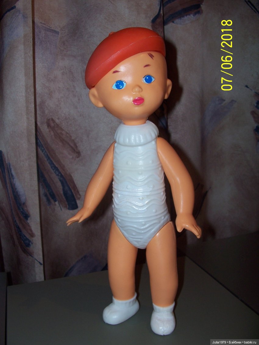 Мальчуган в берете Никита и кот - гармошка (фото 2)