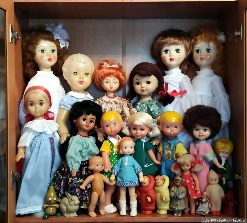 На кукольных полочках — Коллекции винтажных кукол и игрушек: СССР