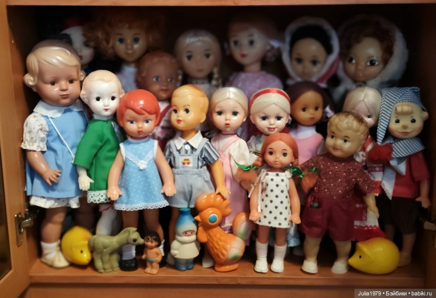 На кукольных полочках — Коллекции винтажных кукол и игрушек: СССР