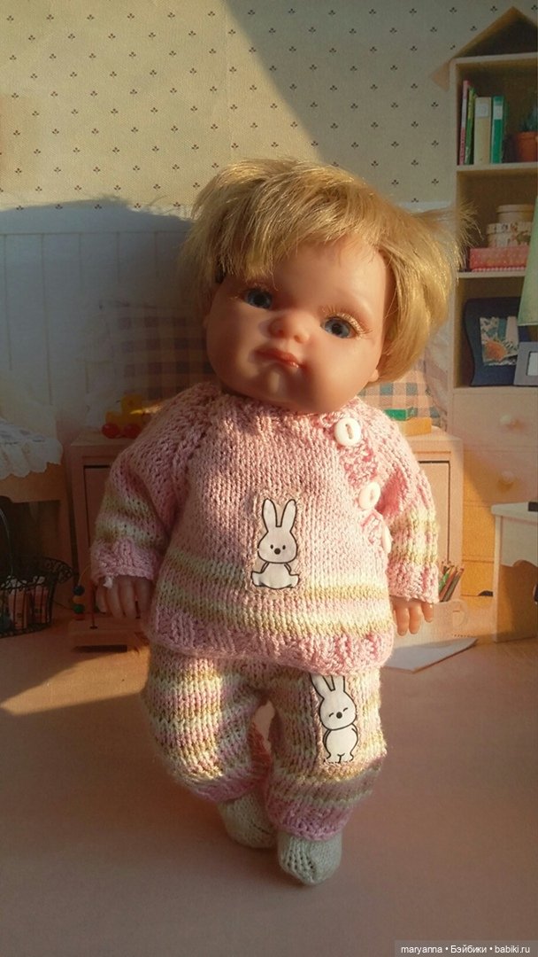 Комплект "Полосочки". Описание вязания для Пепиты от Антонио Хуан Мунекас 21 см | Бэйбики Комплект "Полосочки". Описание вязания для Пепиты от Антонио Хуан Мунекас 21 см (фото 3)