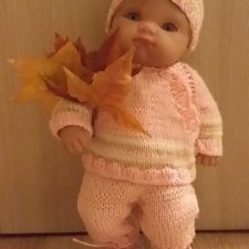 Осенняя прогулка малышки Миленки