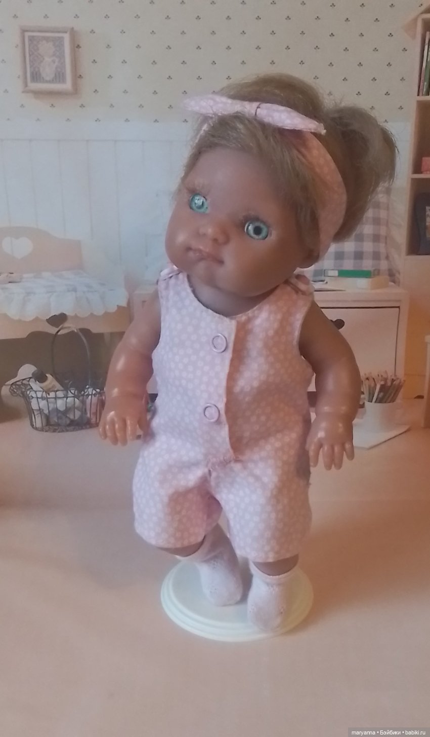 Шью для Миленки. Песочник с солохой, туника с банданой и джинсы для Пепиты