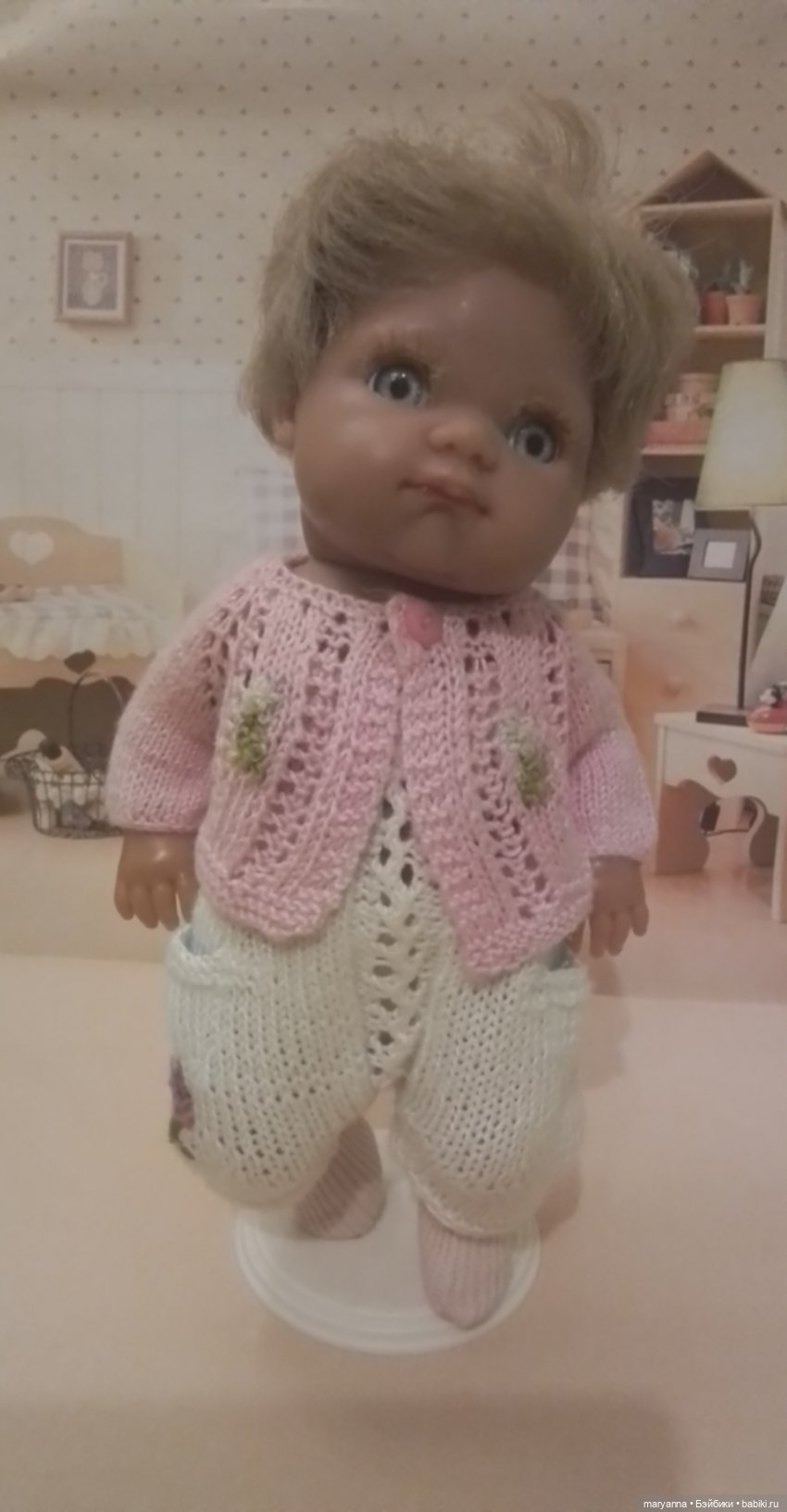 Время даром не теряю: и вяжу, и вышиваю (фото 3)