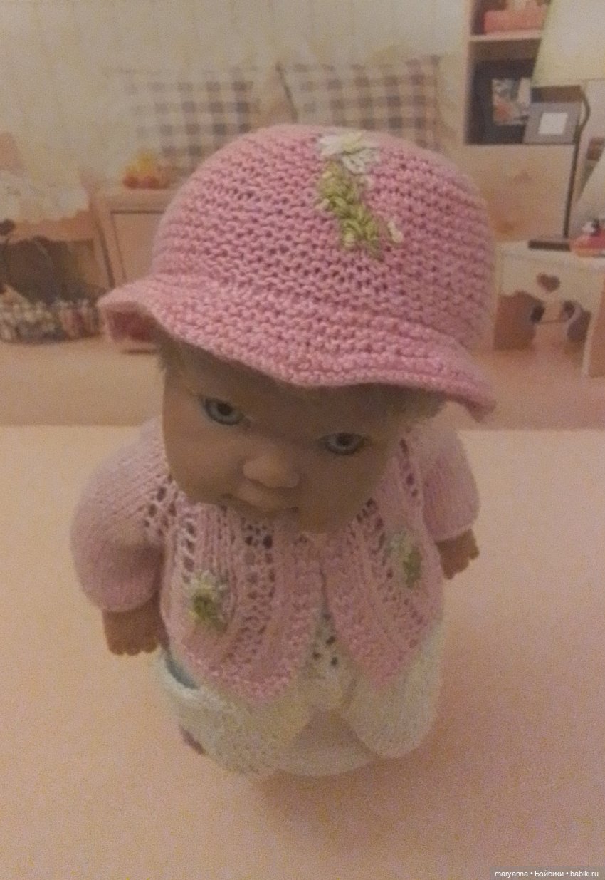 Время даром не теряю: и вяжу, и вышиваю (фото 5)