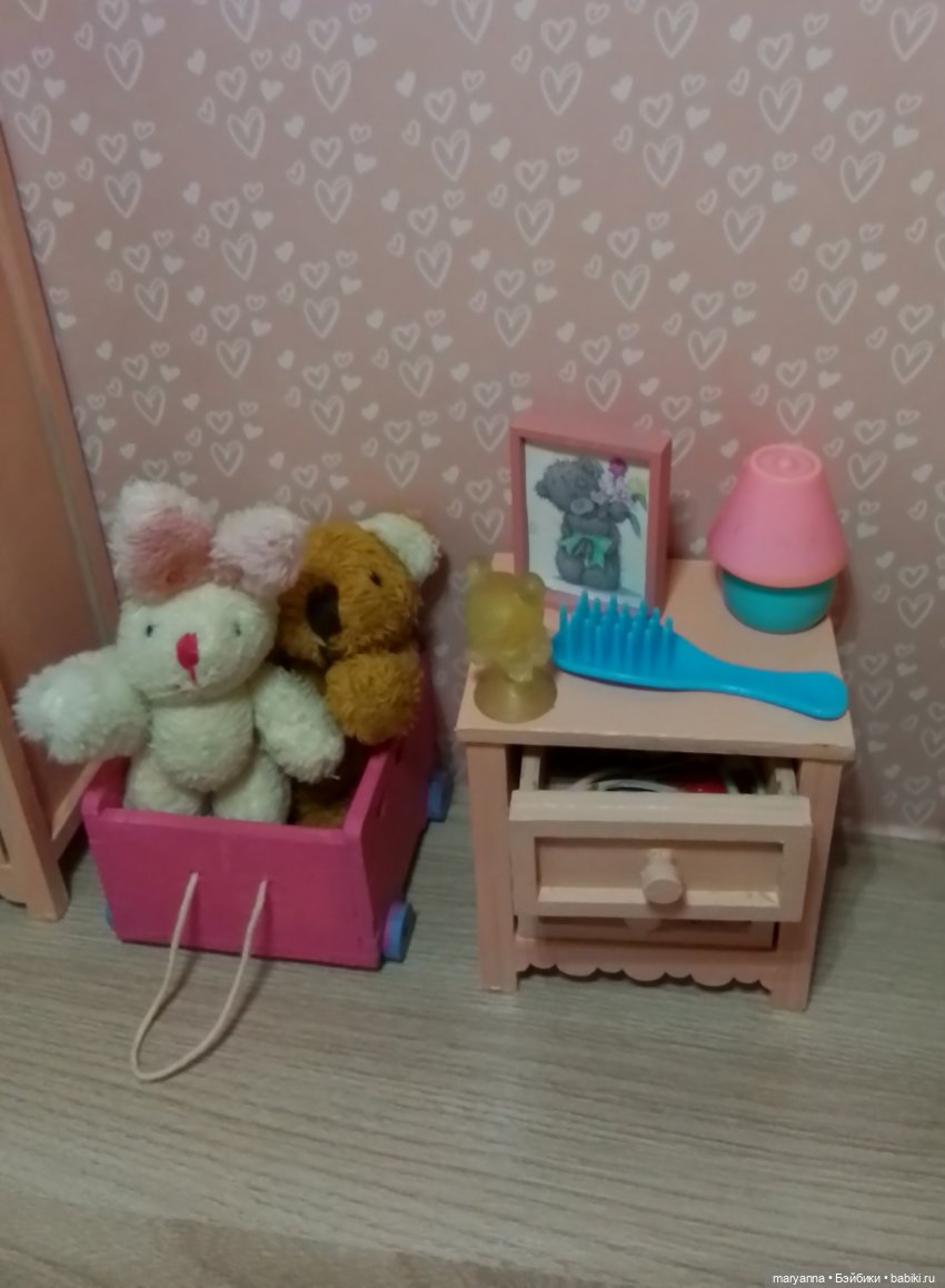 Наша детская. Миниатюра для кукольного уюта (фото 4)
