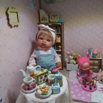 Мебель для Пепиты своими руками. Стол и стул