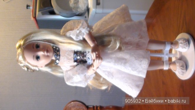 в полный рост)