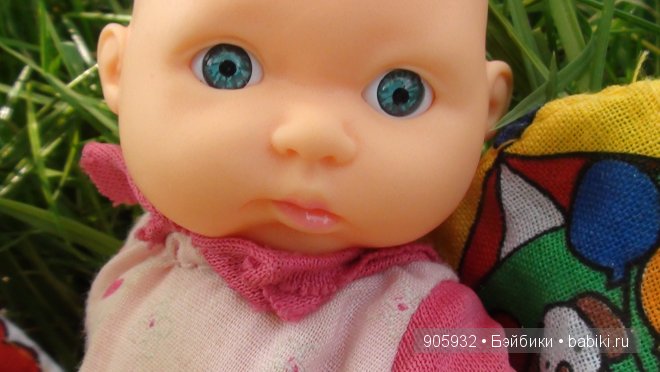 Наша летняя прогулка с Алиночкой Джолиной балериной и новой куколкой Варюшей, купленной 3 дня назад