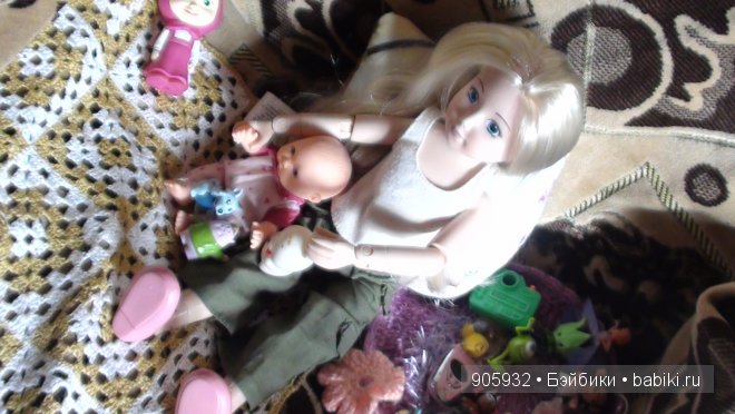Наша летняя прогулка с Алиночкой Джолиной балериной и новой куколкой Варюшей, купленной 3 дня назад