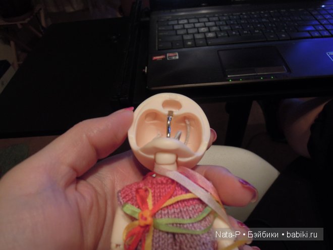 Почему Пукифи плохо держит голову