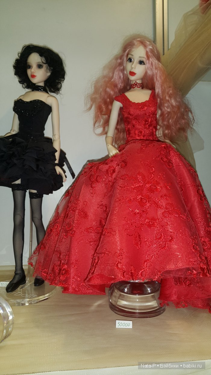 "Мой" Весенний бал кукол и Валерьяныч. Фоторепортаж с выставки кукол на Тишинке 2015