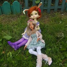 Лилликэтки на прогулке