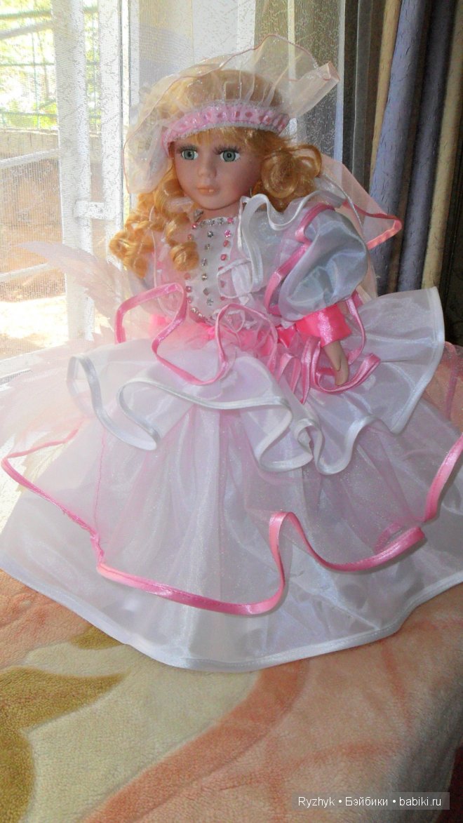 Платье для куклы на свадебную машину (фото 3)