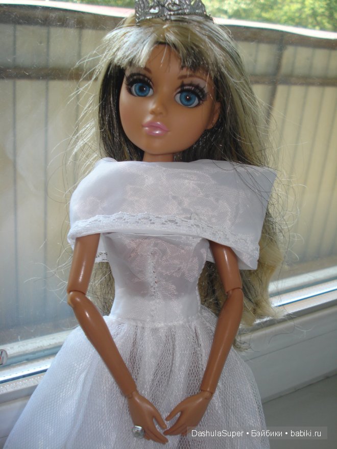 Мокси тинс-Мелроуз | Бэйбики Мокси тинс-Мелроуз — Куклы Bratz (Братц) и Moxie Girlz: MGA (фото 5)