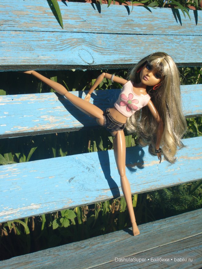 Бабушкина деревня — Куклы Bratz (Братц) и Moxie Girlz: MGA