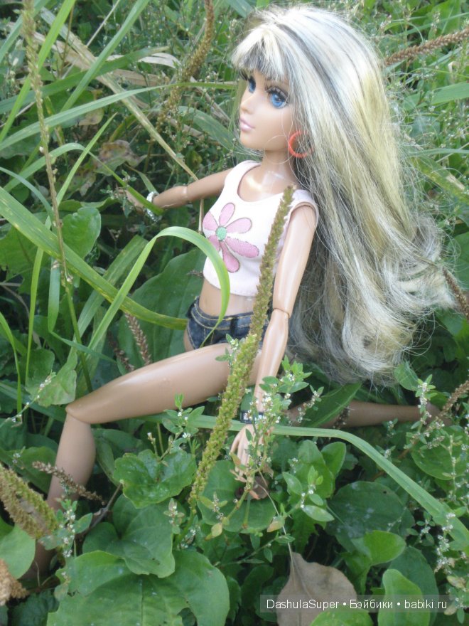 Бабушкина деревня — Куклы Bratz (Братц) и Moxie Girlz: MGA