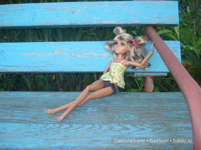 Бабушкина деревня — Куклы Bratz (Братц) и Moxie Girlz: MGA