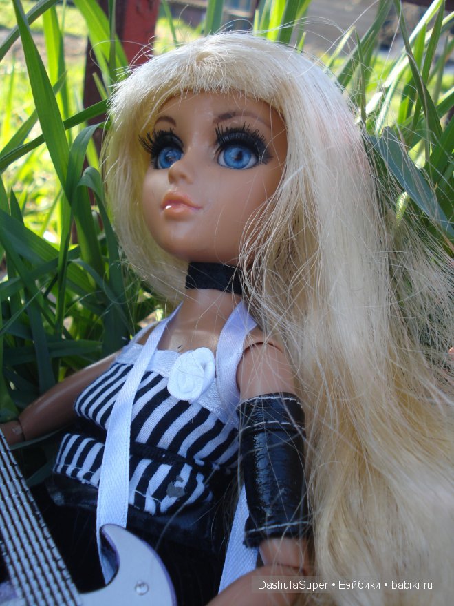 Новый наряд | Бэйбики Новый наряд — Куклы Bratz (Братц) и Moxie Girlz: MGA (фото 5)