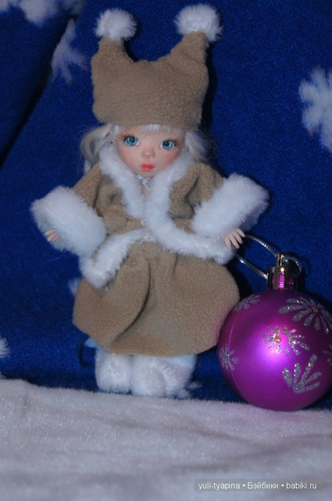 Новый наряд Ани или как она посетила елку(Авторская кукла от Татьяны Филенко) (фото 10)