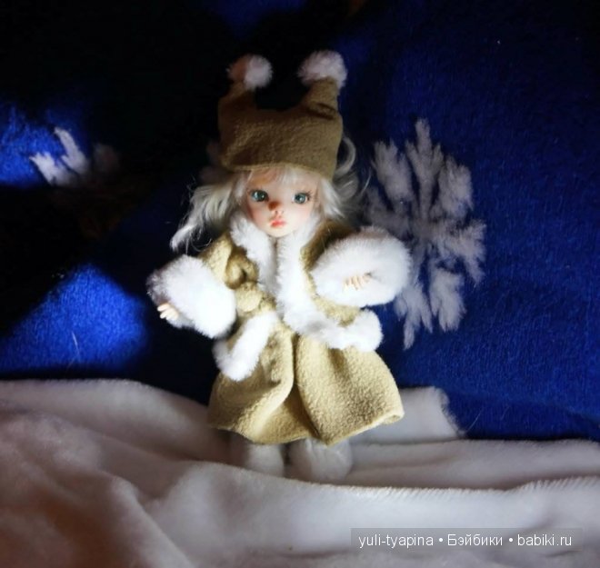 Новый наряд Ани или как она посетила елку(Авторская кукла от Татьяны Филенко) (фото 5)