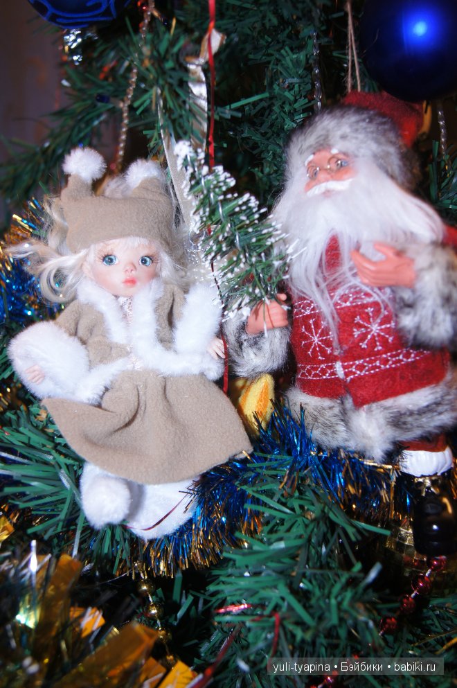 Новый наряд Ани или как она посетила елку(Авторская кукла от Татьяны Филенко)