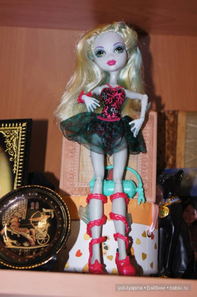 Новый наряд Ани или как она посетила елку(Авторская кукла от Татьяны Филенко) (фото 3)