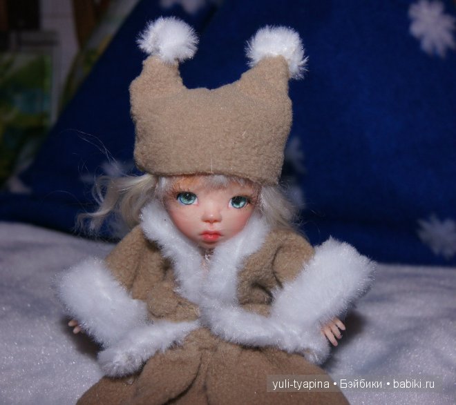 Новый наряд Ани или как она посетила елку(Авторская кукла от Татьяны Филенко) (фото 7)