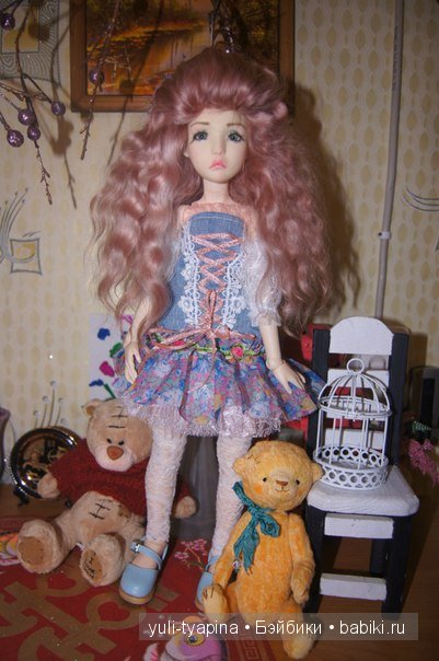 Гибрид Манон от Lillycat Cerisedolls на теле Mikhaila от LeekeWorld