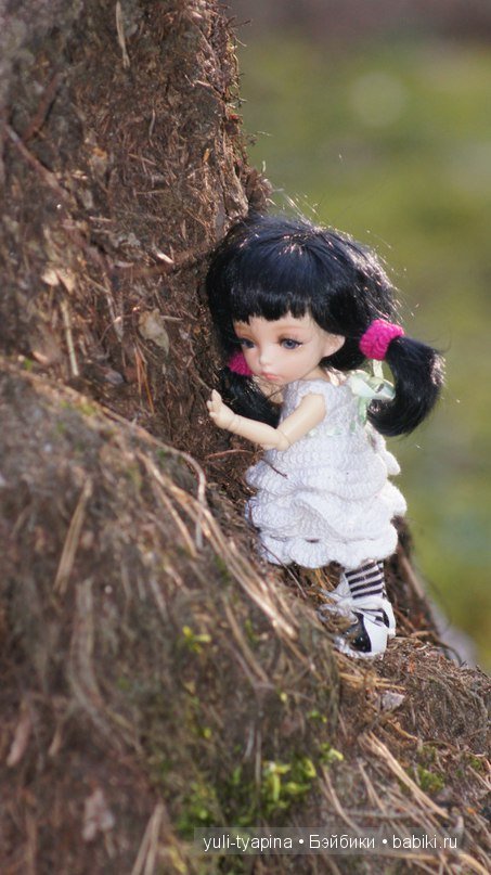 Юлена,(Пукифи антешка) прогулка. Или сказочный лес