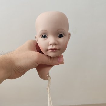 Помогите опознать фарфоровую куклу