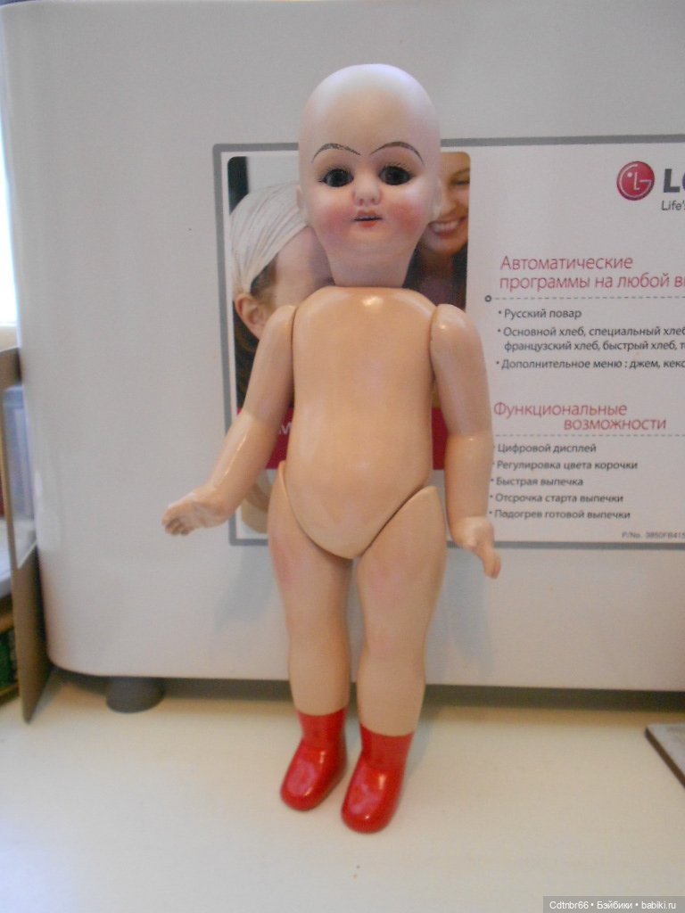 Три сестрицы.Две антикварные головки превращаются в очаровательных кукол. +Бонус: бигуди для завивки маленьких паричков