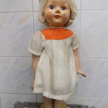 Точечная реставрация куклы Московской фабрики игрушек имени 8 Марта. Леночка