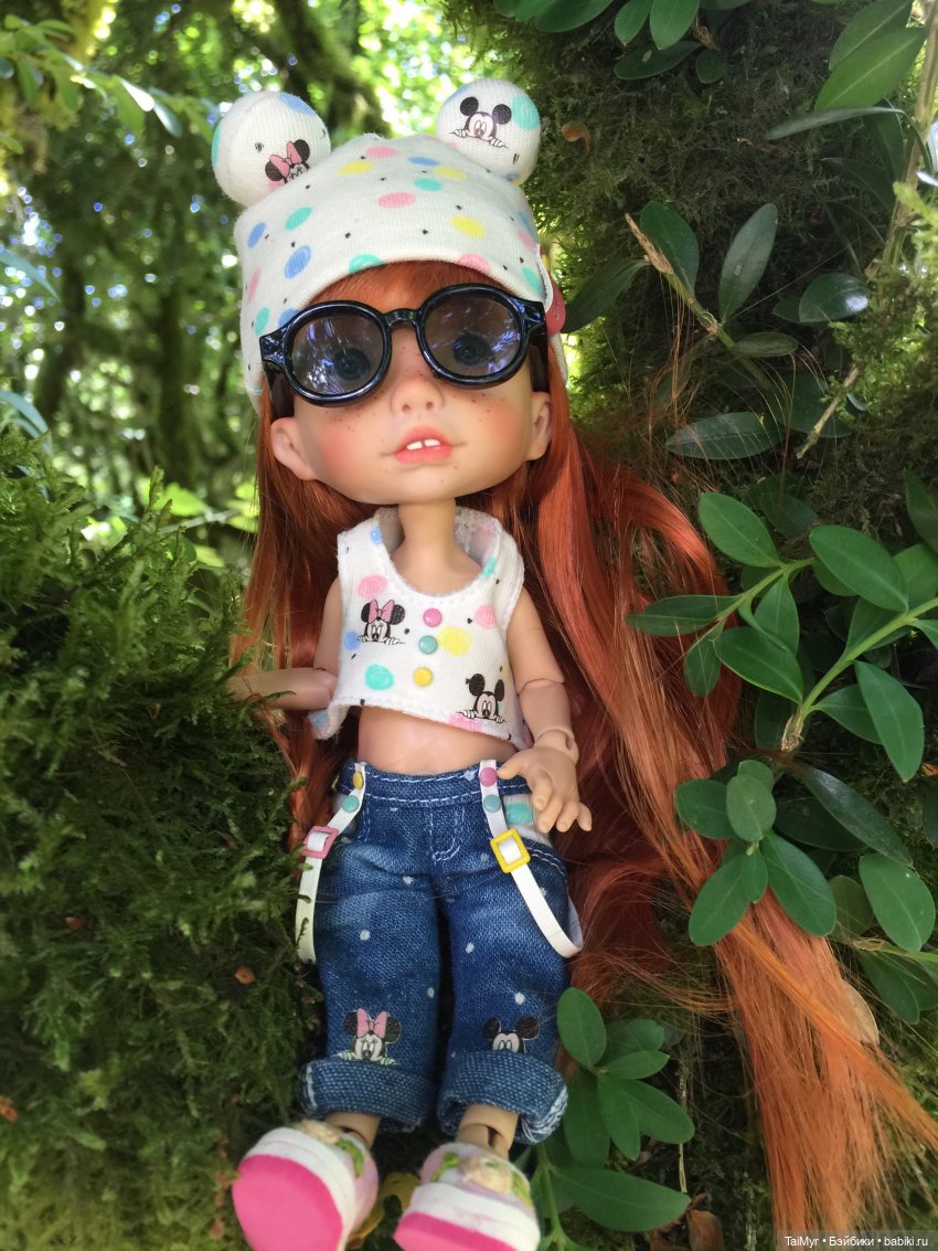 Путешествие Люсеньки на озеро Рица.( часть 1)