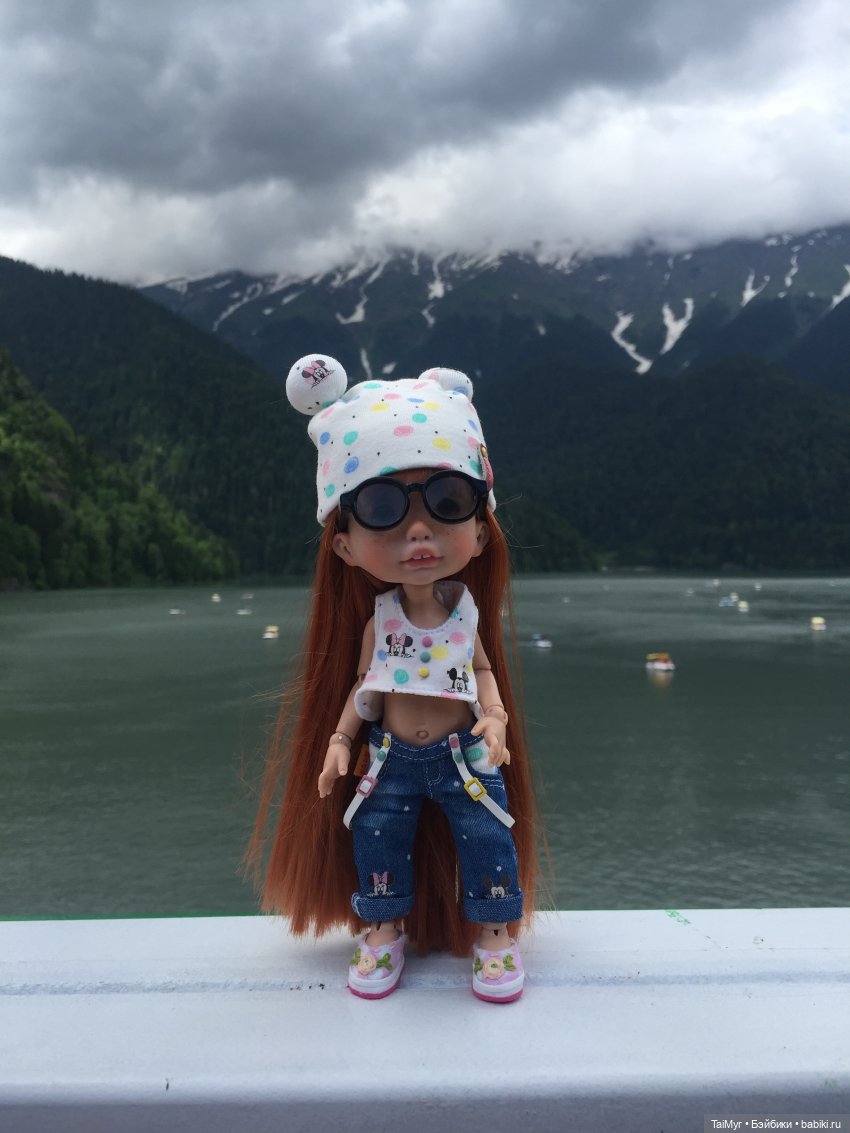 Путешествие Люсеньки на озеро Рица (часть 2)